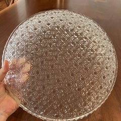 ガラスの大皿　30センチの画像