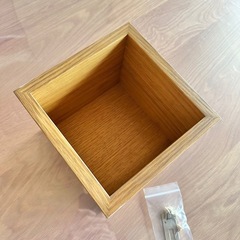 無印良品 壁に付けられる家具箱  1マス オーク材の画像