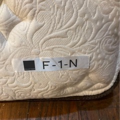 🌟セミダブル　マットレス🌟の画像