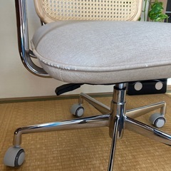 デスクチェアの画像