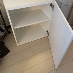 IKEA 収納棚の画像