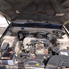 Ｃ３３　ニッサン日産ローレルの画像