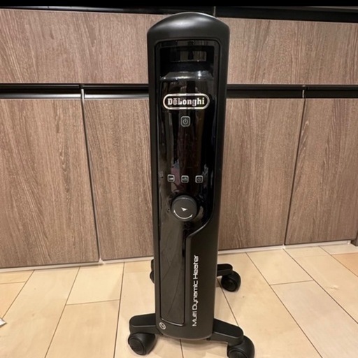 【美品】Delonghi　デロンギ　マルチダイナミックヒーターMDHU09PB オイルヒーター