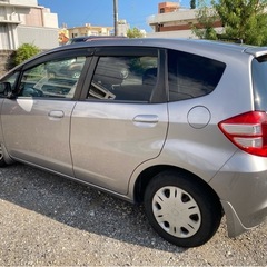 【すぐ乗れる‼️】フィット 車検R8.8月までの画像