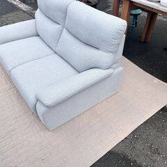 大特価  苫小牧発 ファブリック カウチソファ 二人掛け グレー 家具 布 usedの画像