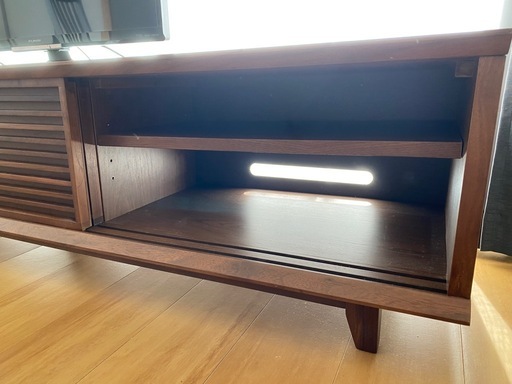 テレビ台