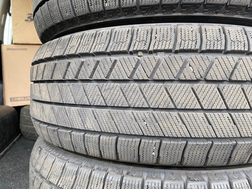 BRIDGESTONE BLIZZAK VRX3 215/60r16