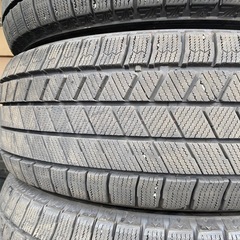 BRIDGESTONE BLIZZAK VRX3 215/60r16の画像