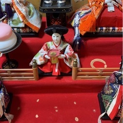 オルゴール付きひなに雛人形の画像