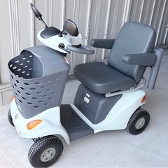 ほぼ未使用 スズキ セニアカー  ET4D 新品バッテリー /実走行1回の画像