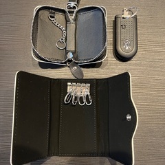 3つ折りキーケース スマートキーケース 猫柄 合皮の画像