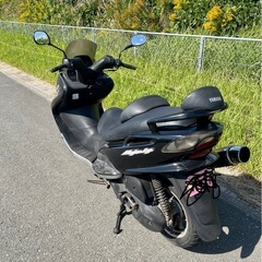 マジェスティ125 fiの画像