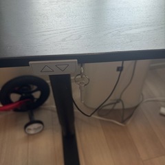 IKEA Bekant 電動　昇降式デスク　Ｌ字 コーナーデスク　黒の画像