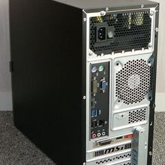 美品　高性能 ゲーミングPC546　予約済の画像