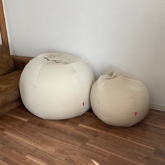 hanalolo ハナロロ オニオン ビーズソファ大小2個セットの画像