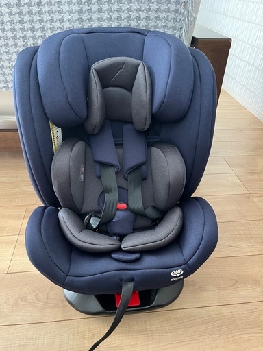 ISOFIX対応 ネイビー チャイルドシート　ジュニアシート　アイリスオーヤマ　未使用