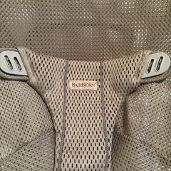 babybjorn バウンサーの画像