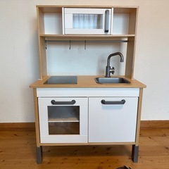 IKEA おままごとキッチン DUKTIG｜アクセサリー大量セット｜X-girl収納ボックス付き（直接引取のみ）の画像