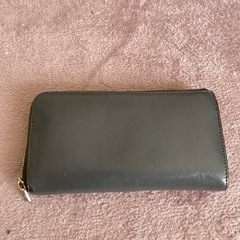 A.P.C. 長財布　の画像