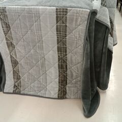 リユースのサカイ栃木店★ジモティ割あり★ ユアサプライムス こたつ ダイニングセット2人用（電源コード・イス2脚・こたつ布団付き） ブラウン W80×D80×H70 クリーニング済み TC11332の画像