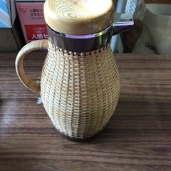 ラタン　ポットの画像