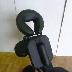 【中古】折りたたみ 指圧チェア 施術 椅子 マスター マッサージ イクイップメント 収納ケース付の画像