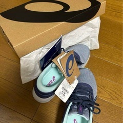 アシックス　ウォーキングシューズ24cmの画像