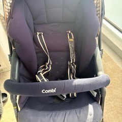 combi  ベビーカー　ミッキーデザイン の画像