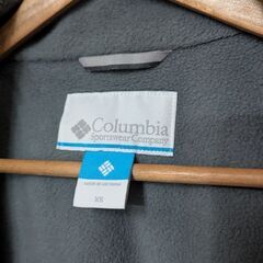 【売】コロンビア　メンズ　XS  女性　キッズ　防風　暖かい　小さい汚れありの画像