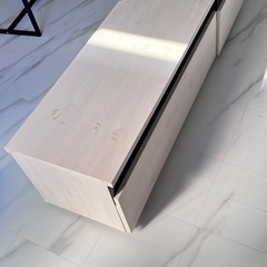 テレビ台の画像