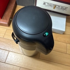 【新品】エアーポット 2ℓの画像