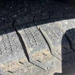 【2022年製】ピレリ ICE ZERO ASIMMETRICO 225/60R17 99H 4本セット 中古スタッドレスタイヤの画像