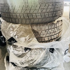 スタッドレスタイヤホイールセットの画像