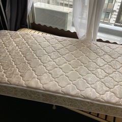 セミシングル　マットレスの画像