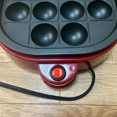 ホットプレート 2枚 ITY-20WA-R レッド (平面/たこ焼き) アイリスオーヤマの画像