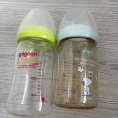 哺乳瓶、消毒容器の画像
