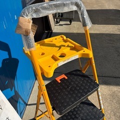 （1028u1）トレー付脚立　3段　JFNT8221-3PY 一宮市　引取歓迎の画像