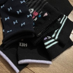 ガールズ　ハイソックス4足セットの画像