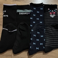 ガールズ　ハイソックス4足セットの画像