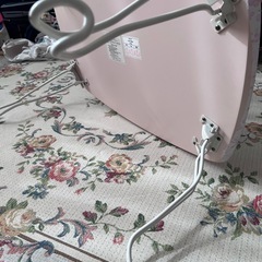 ニトリ ローテーブル 猫足 キャル2 7050 桜柄の画像