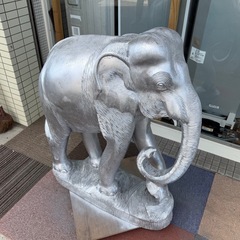 【特大サイズ‼️】木彫り 象の置き物 置物 インテリア オブジェ シルバーカラー♪の画像