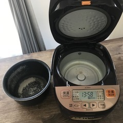 トースターと炊飯器3合　の画像