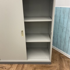 鍵付き書庫の画像