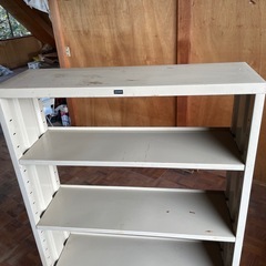 スチールラックの画像