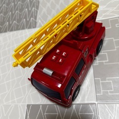消防車　オモチャの画像