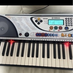 電子ピアノ　YAMAHA　PSR-J21 キーボード　中古の画像