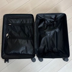 キャリーケース
の画像