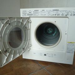【中古】リンナイ 業務用 都市ガス 衣類乾燥機 乾太くん RDTC-53S 乾燥容量 5.0kg 2017年製 12A 13A Rinnaiの画像