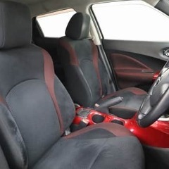 近代のコンパクトSUVの先駆け！？黒内装ベースに随所に施されたアクセントカラーがカッコイイ！！！ジューク（JUKE）が入荷♪の画像