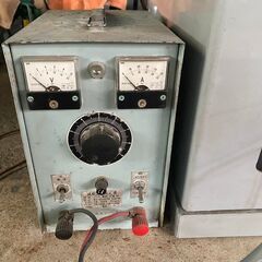 電解研磨　メッキ　電源と溶液槽の画像